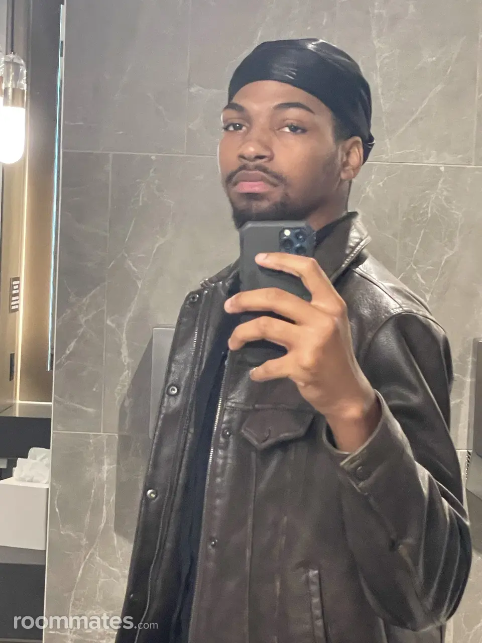 Profile photo 1 of 4