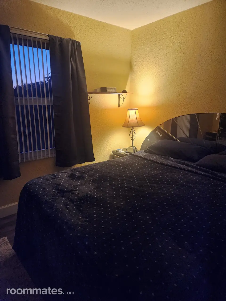 Profile photo 7 of 7