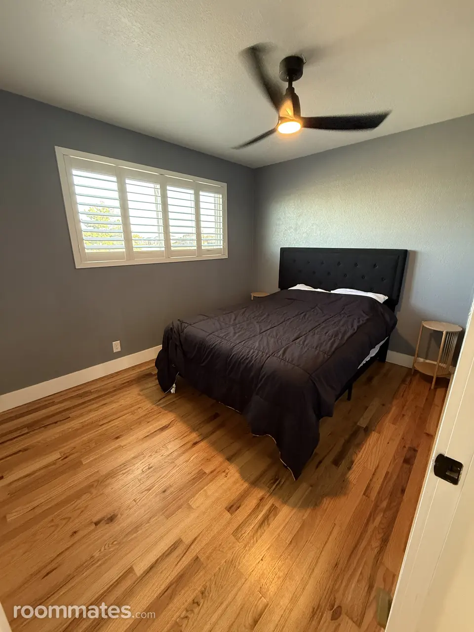 Profile photo 5 of 9