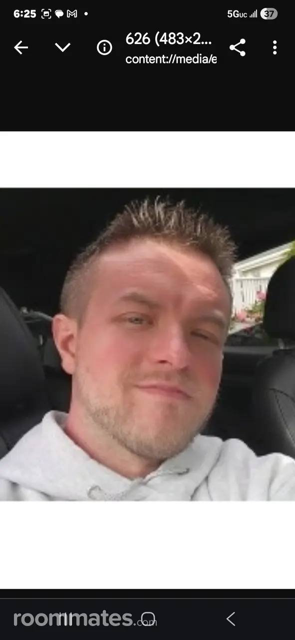 Profile photo 6 of 6