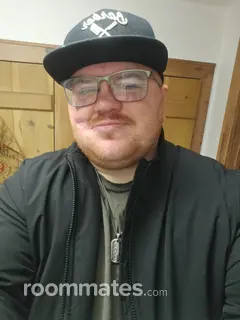 Roommate looking Eugene, OR, $1000