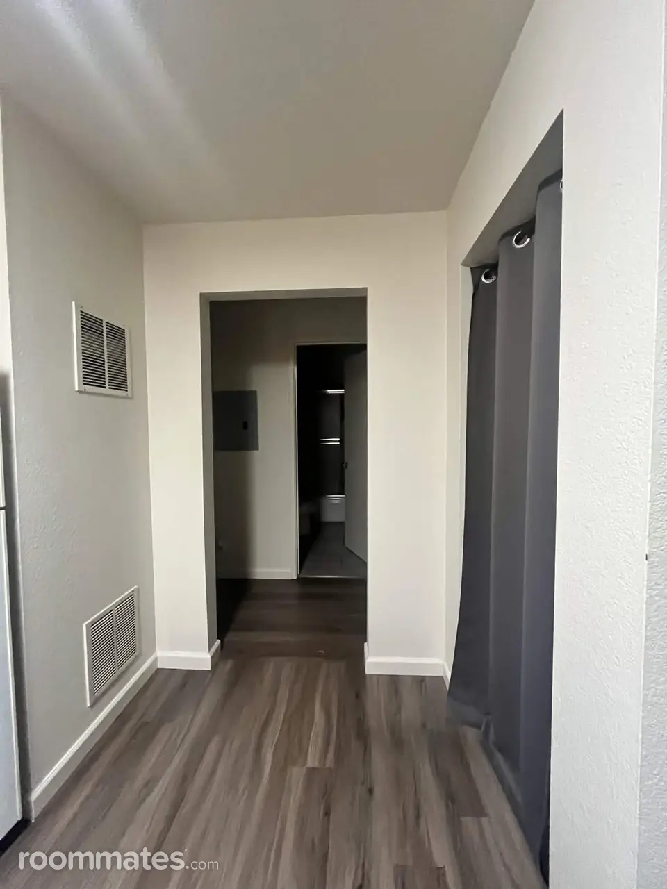 Profile photo 4 of 9