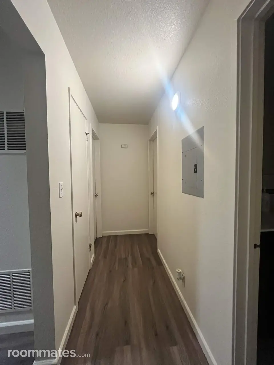 Profile photo 5 of 9