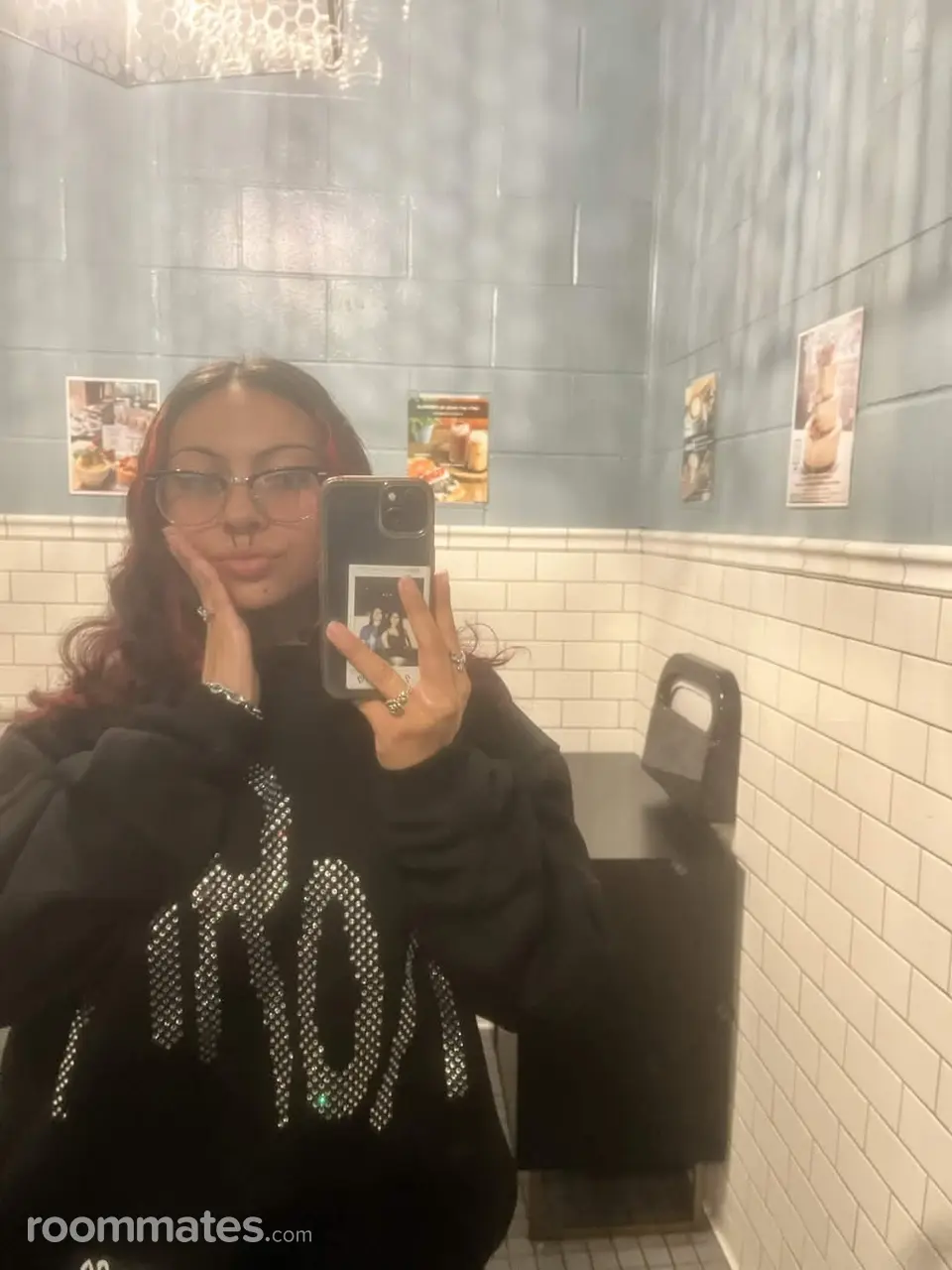 Profile photo 9 of 9