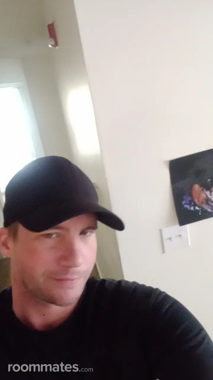 Profile photo 1 of 4