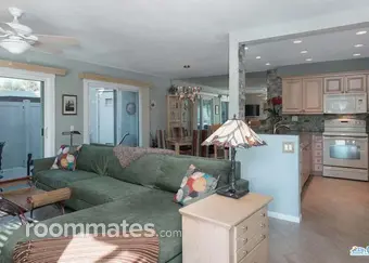 Room for rent in Rancho Mirage, CA $1050, condo