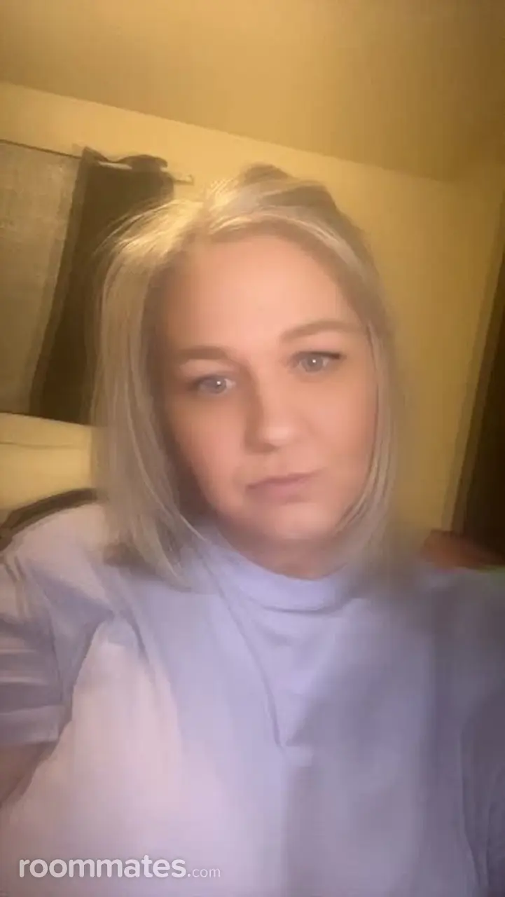 Profile photo 1 of 2