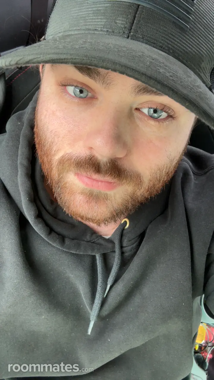 Profile photo 1 of 1