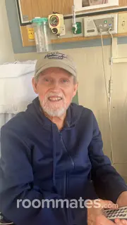 Roommate looking Fall River, MA, $1000