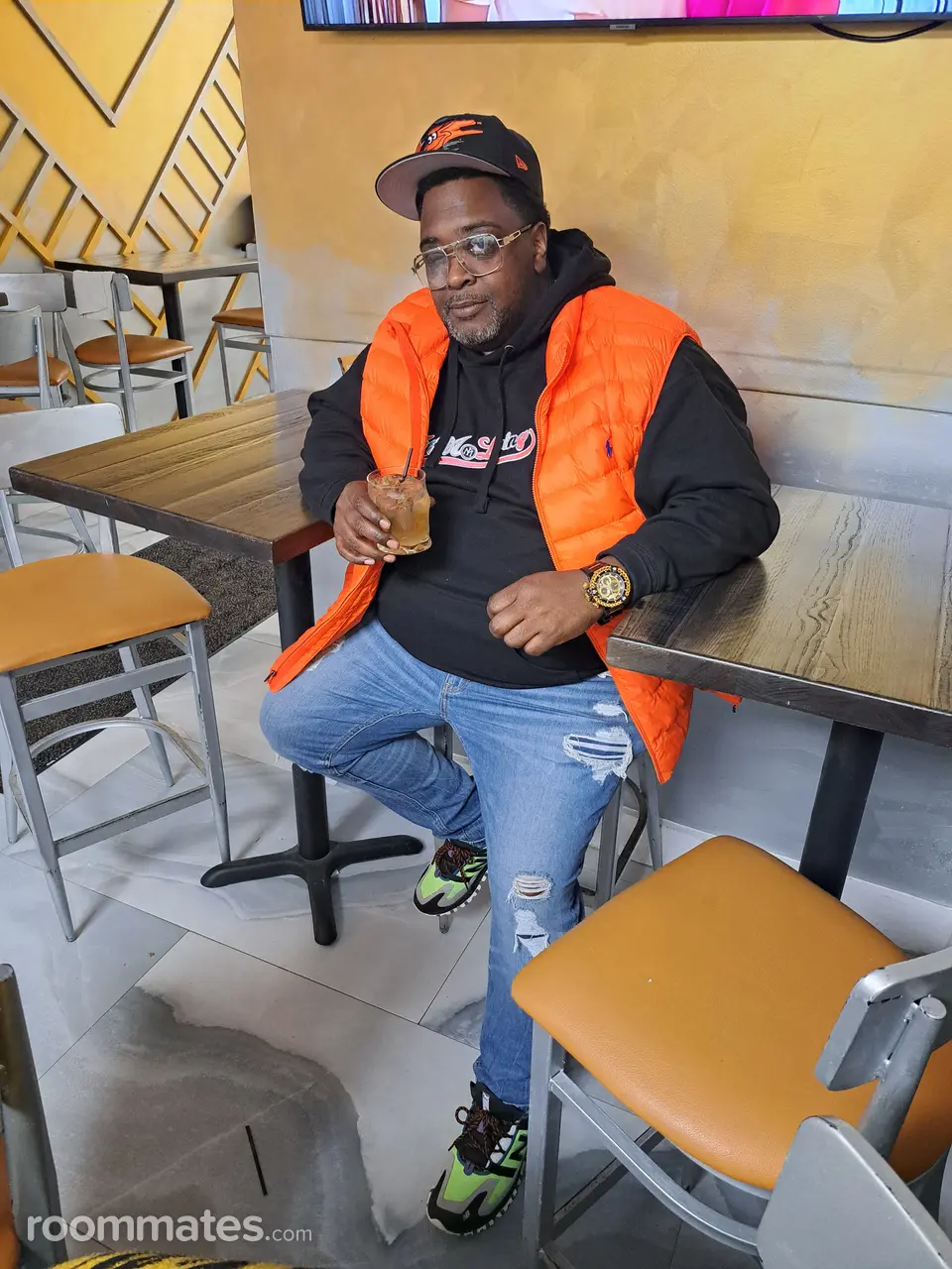 Profile photo 1 of 1