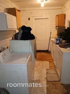 Room for rent in Danville, VA $500, house