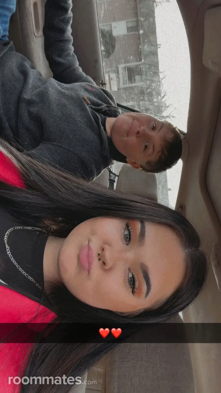 Profile photo 10 of 10