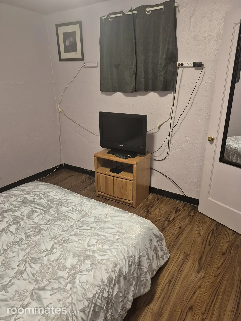 Profile photo 7 of 8