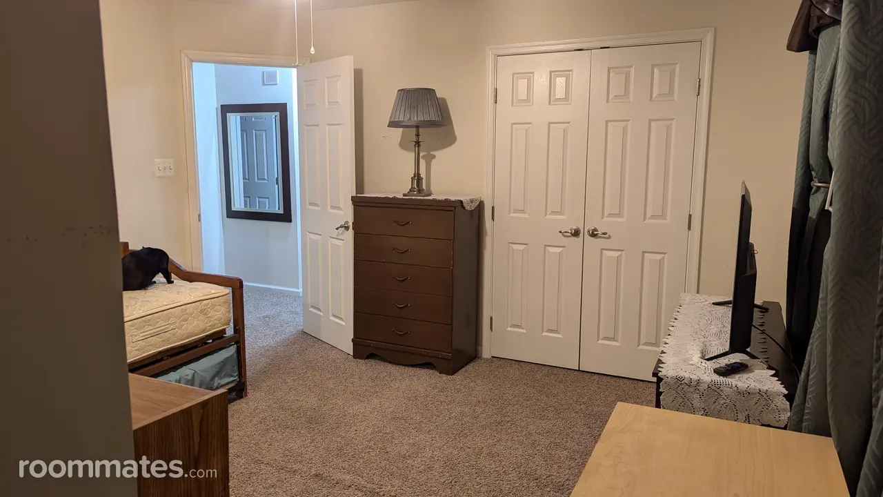 Profile photo 2 of 11