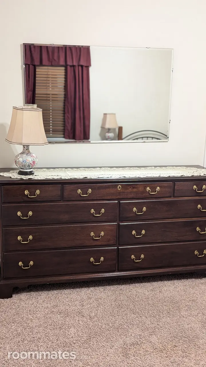 Profile photo 6 of 11