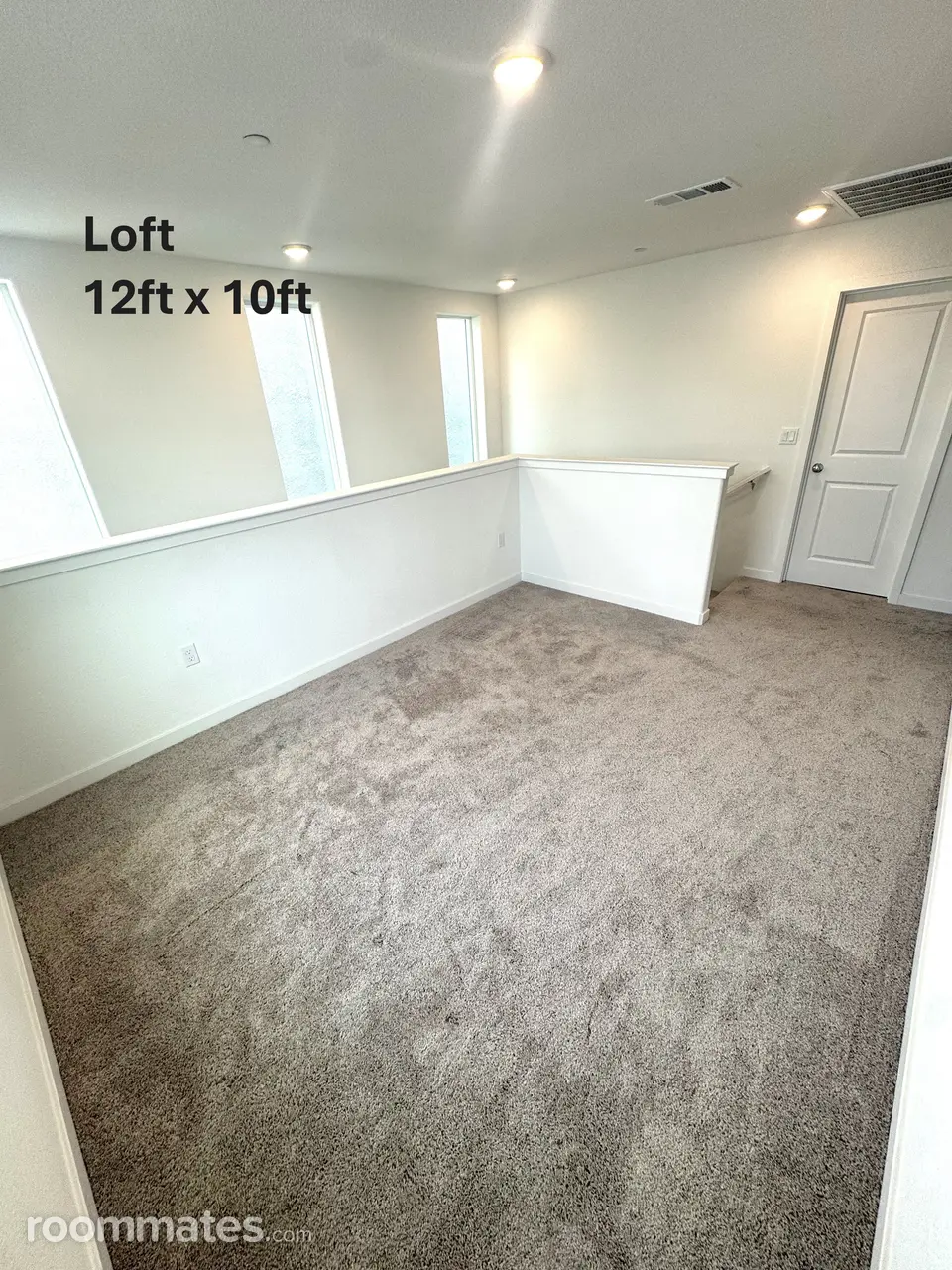 Profile photo 7 of 11