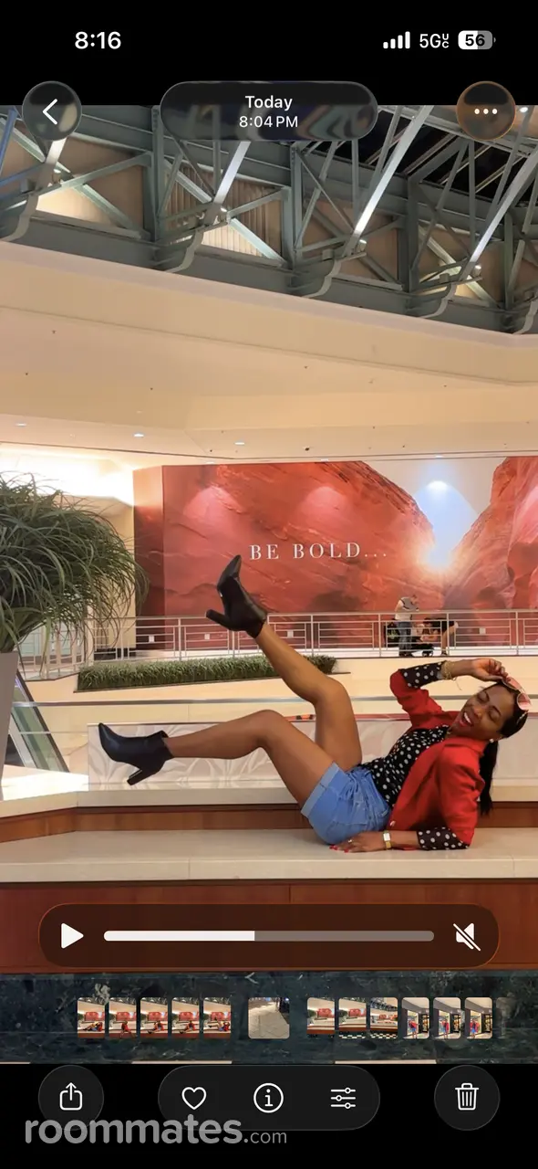 Profile photo 4 of 7