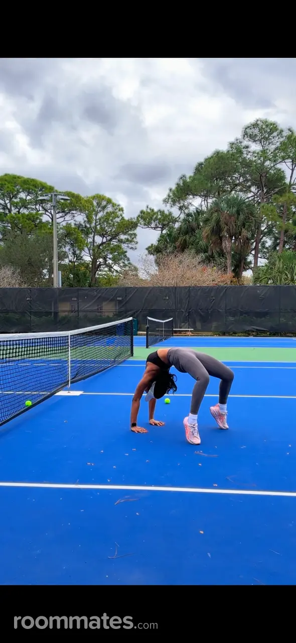 Profile photo 6 of 7