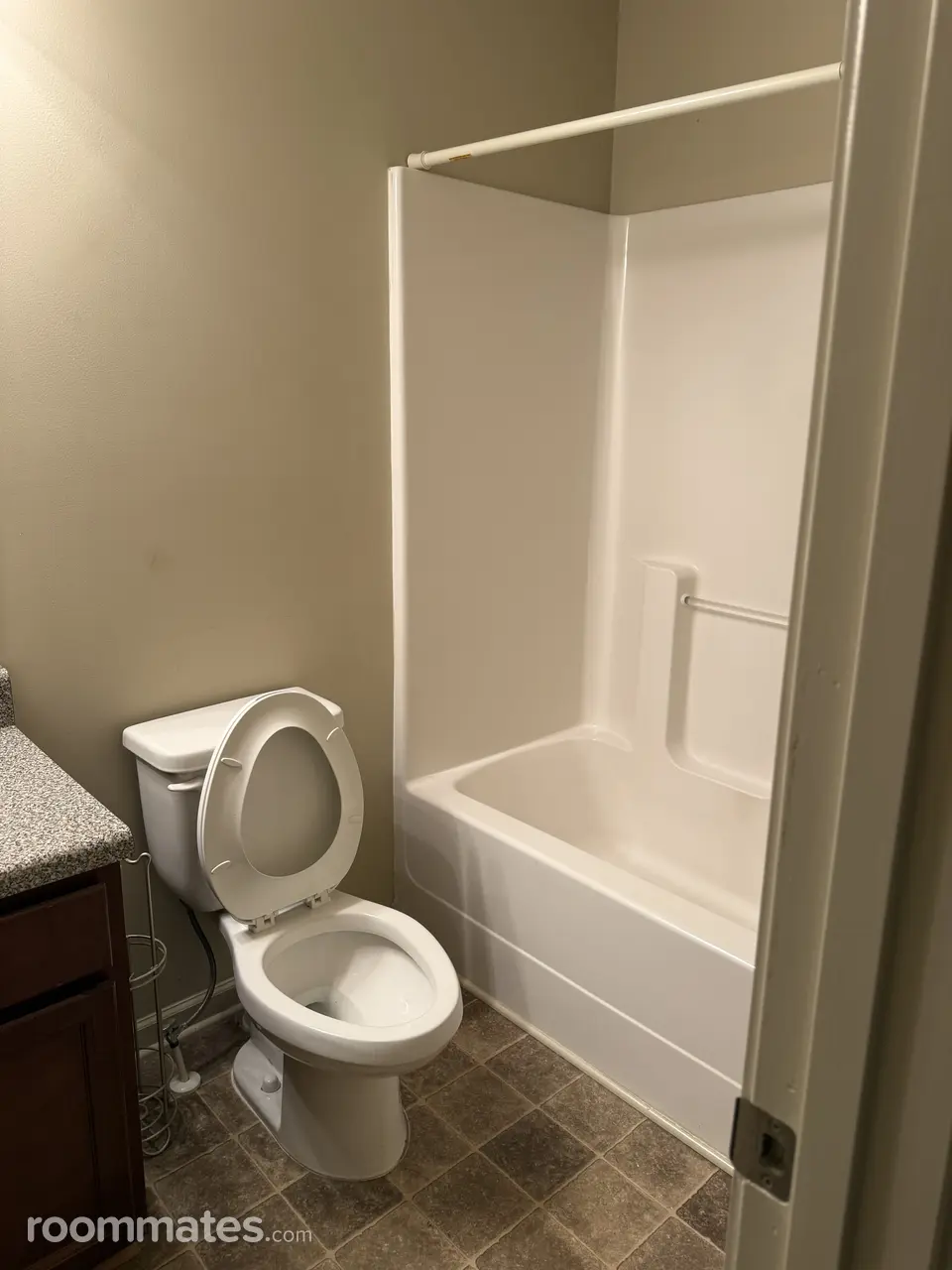 Profile photo 7 of 8