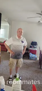 Roommate looking Wichita, KS, $700