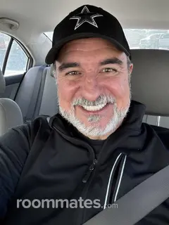 Roommate looking El Paso TX, $1000