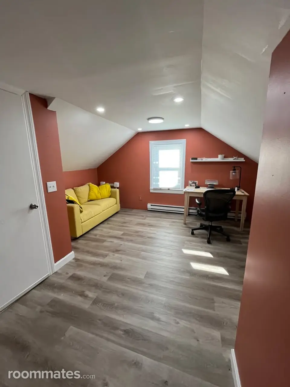 Profile photo 7 of 8