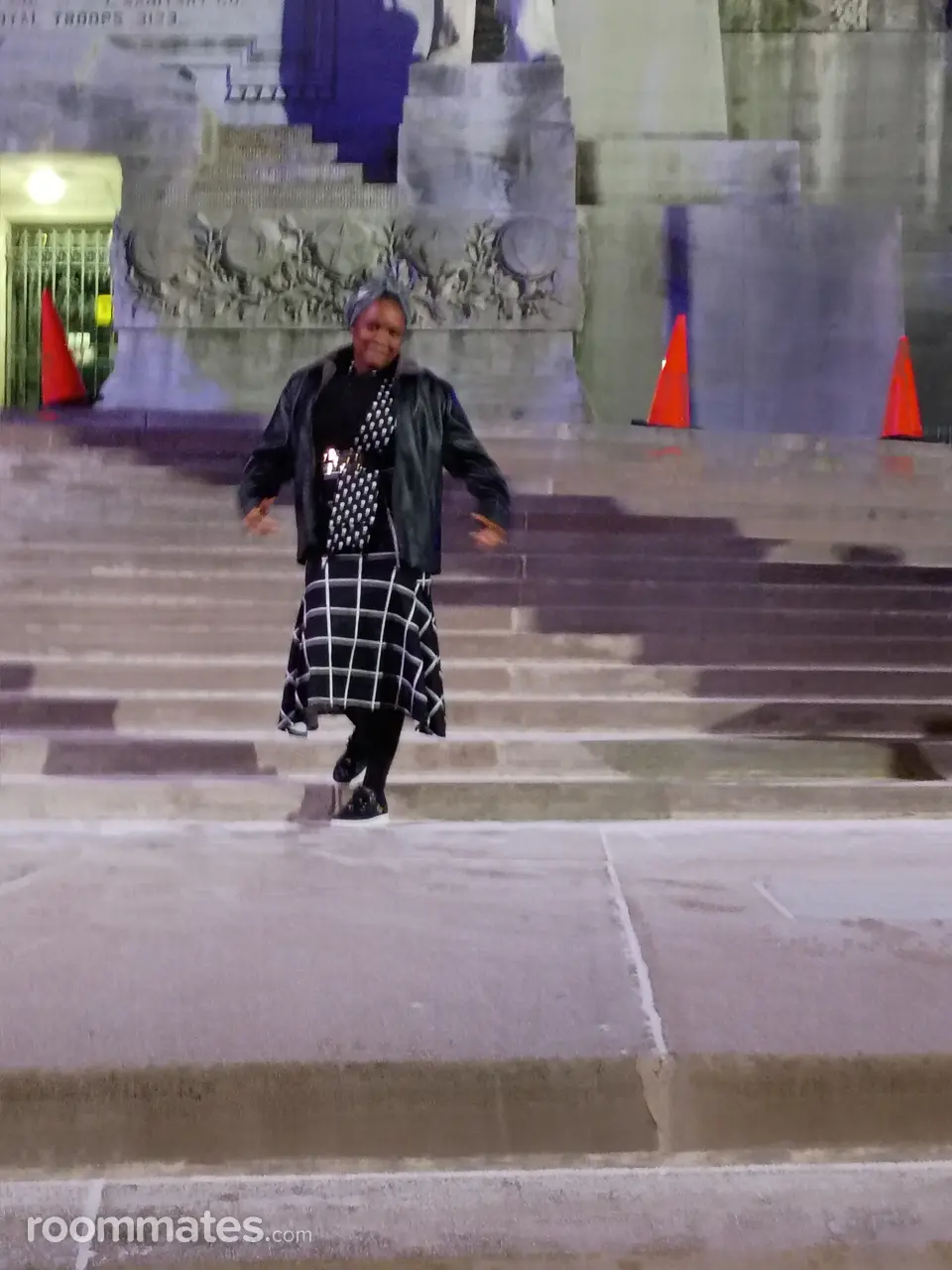 Profile photo 1 of 1