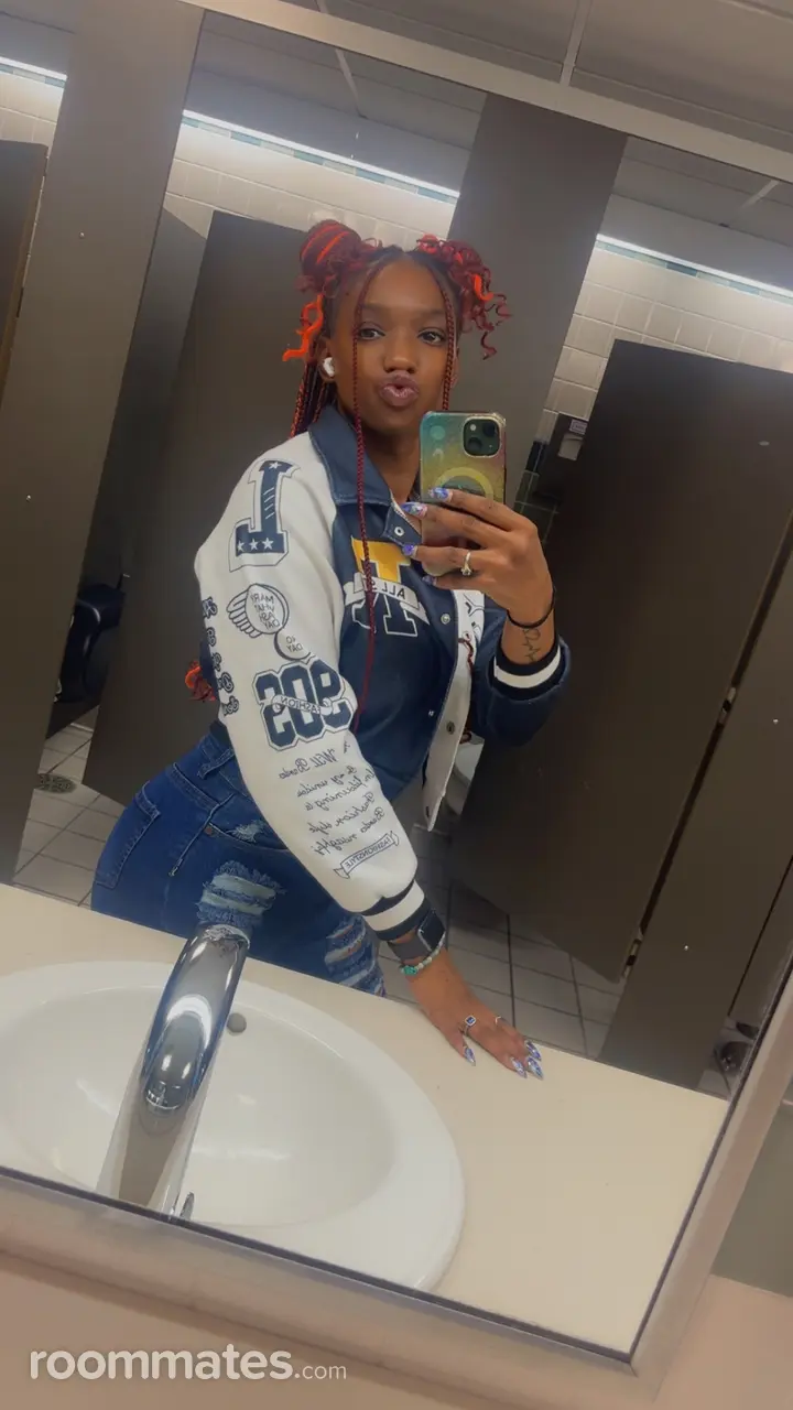 Profile photo 1 of 6