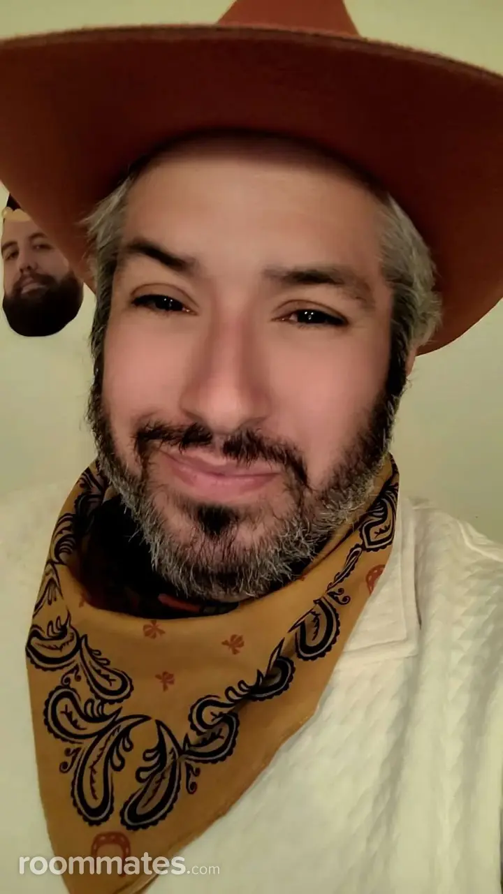 Profile photo 3 of 3