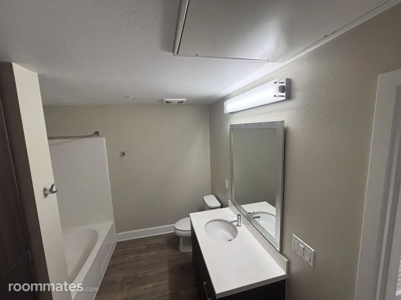 Profile photo 2 of 10