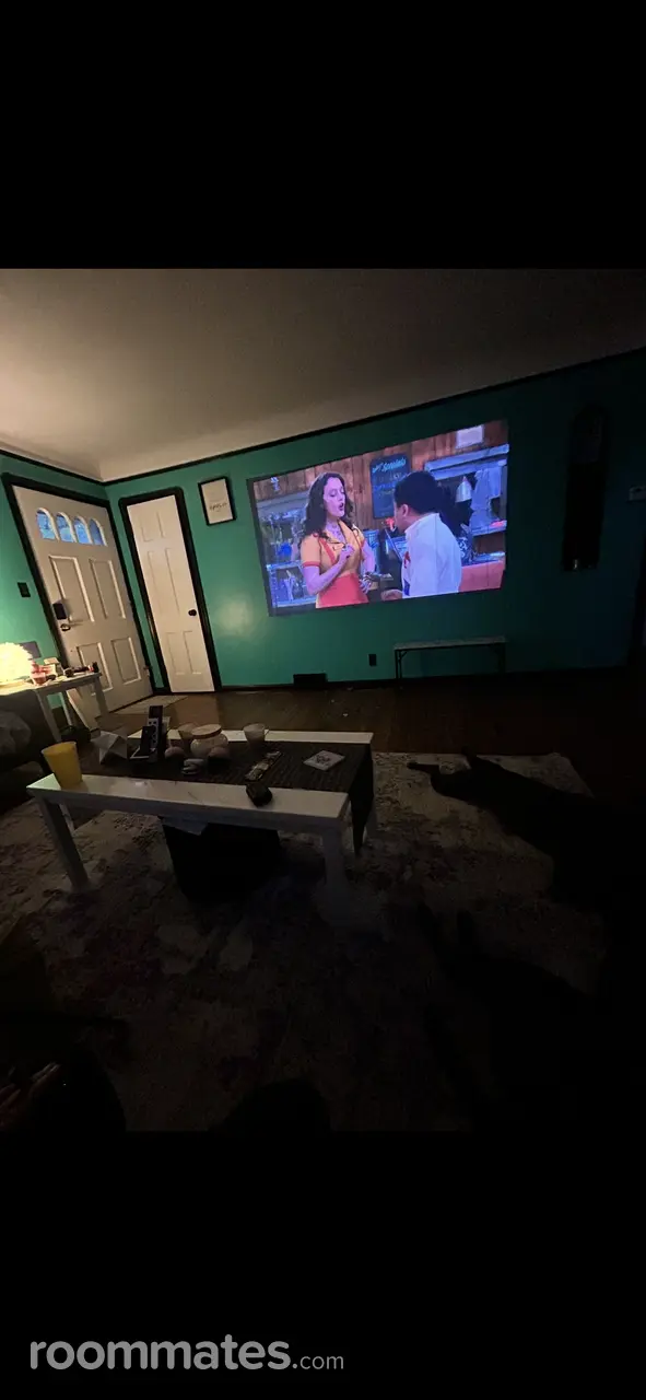 Profile photo 6 of 9