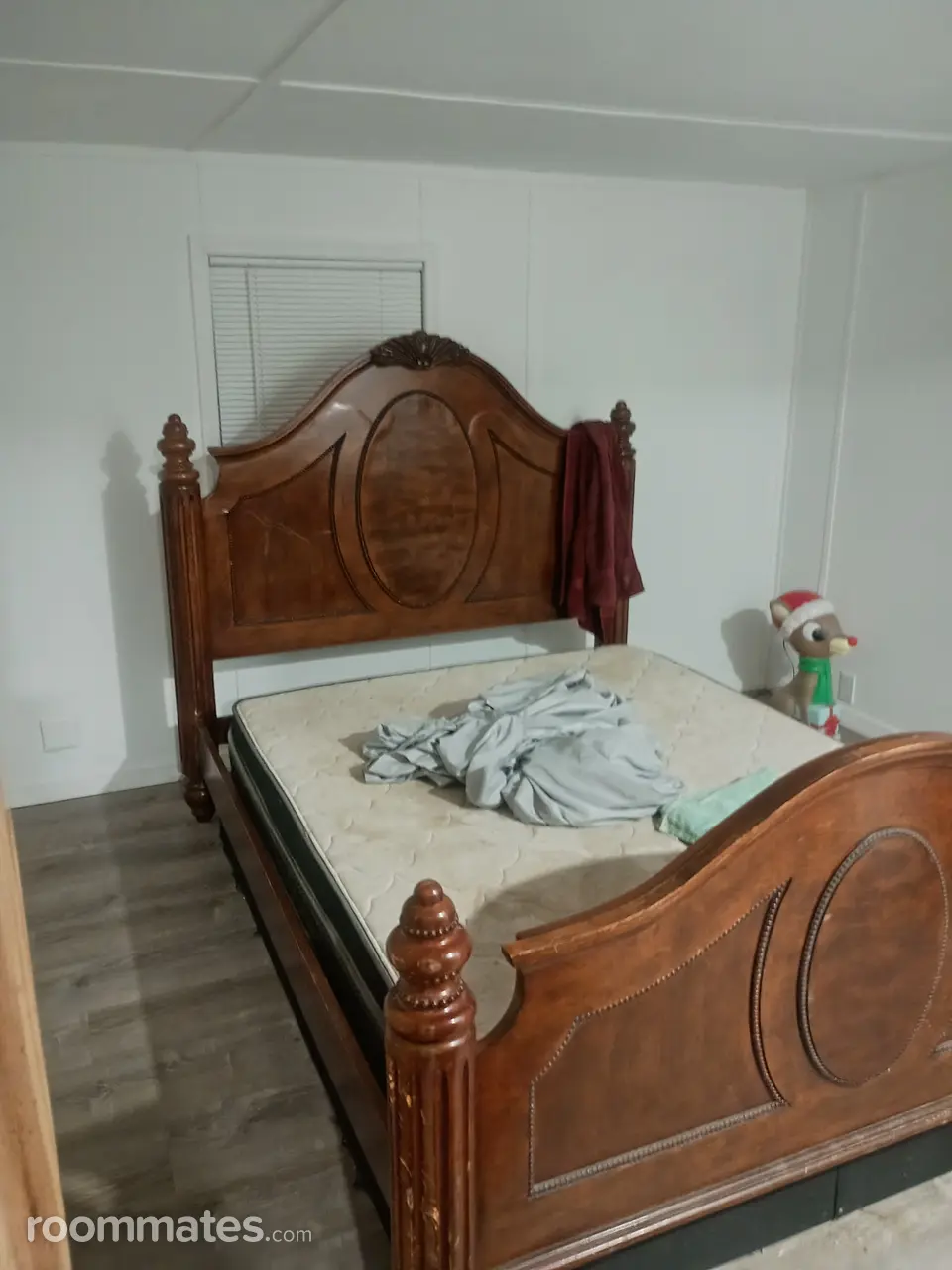 Profile photo 7 of 9