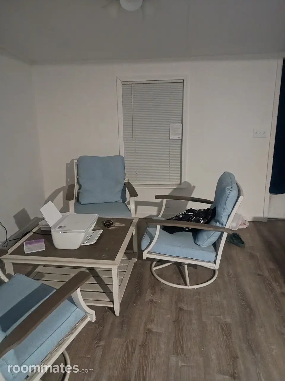 Profile photo 3 of 9