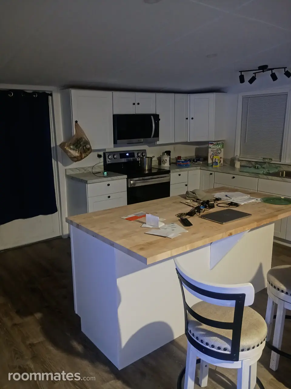 Profile photo 8 of 9