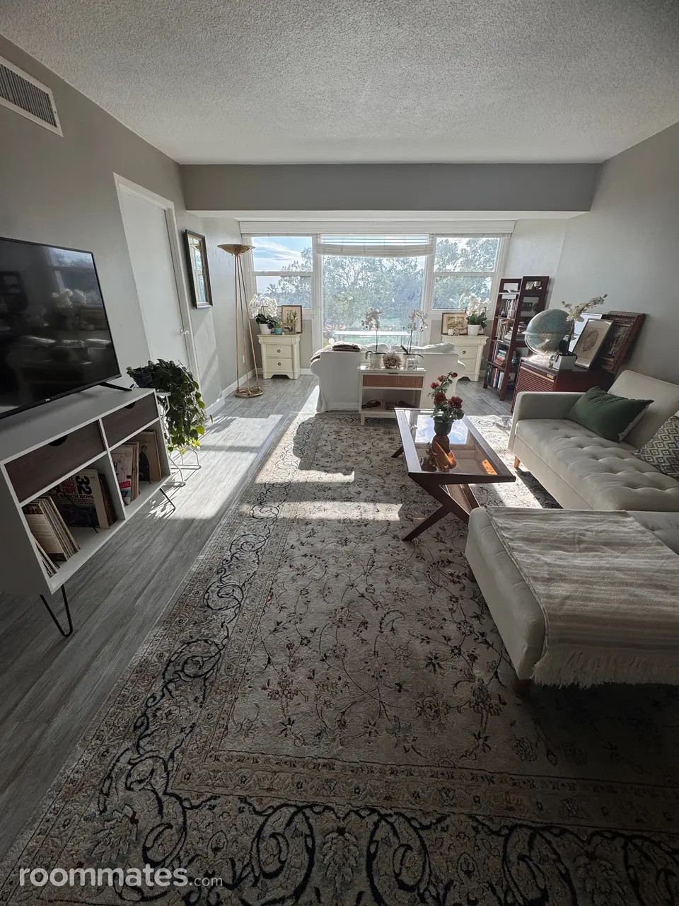 Profile photo 8 of 11