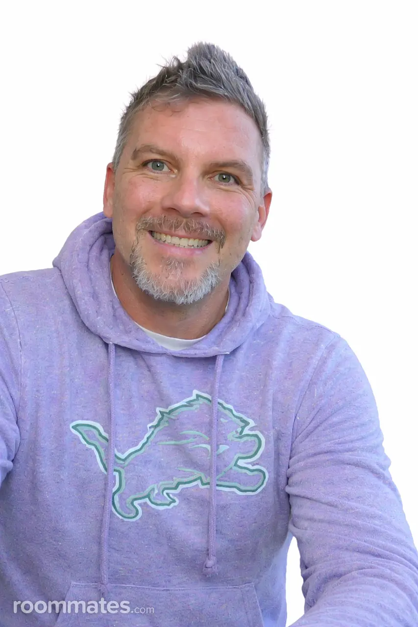 Profile photo 1 of 5