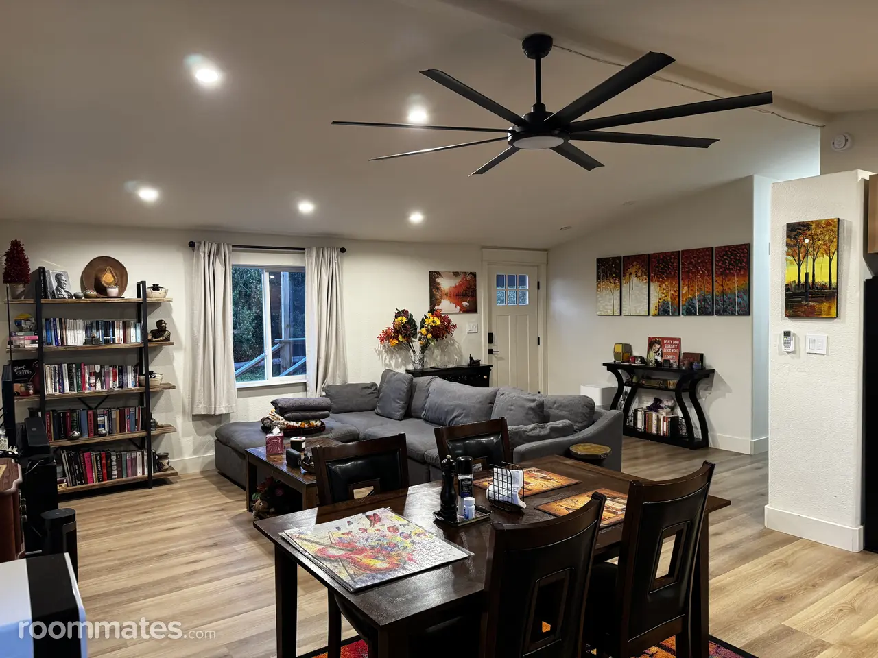 Profile photo 2 of 10