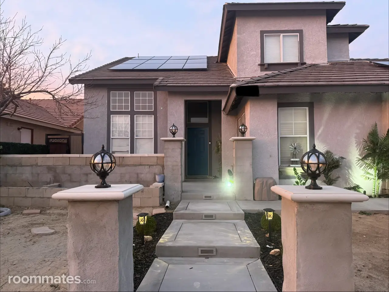 Profile photo 1 of 2