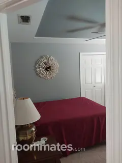 Room for rent in Fresno, CA $975, other