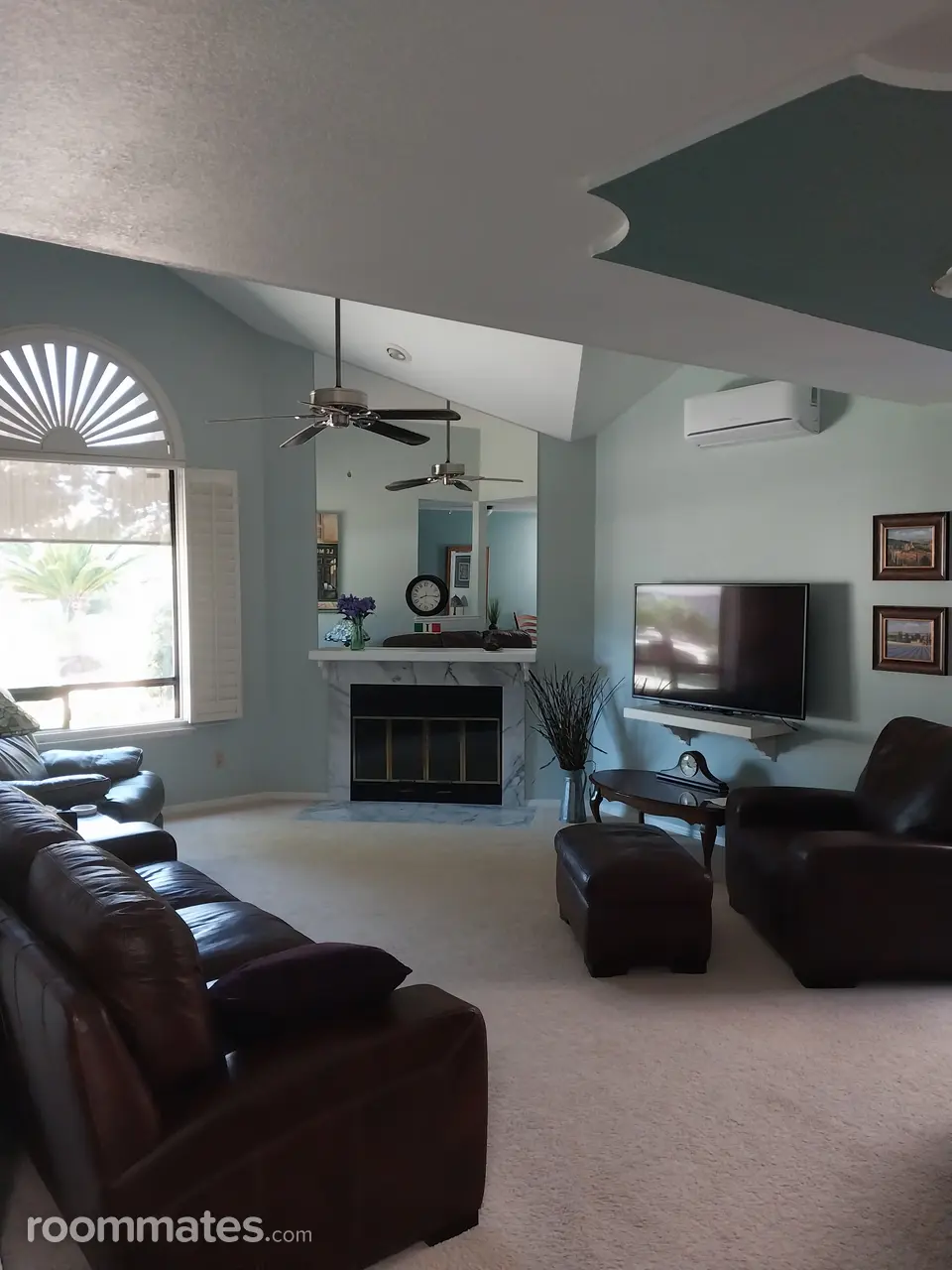 Profile photo 8 of 11