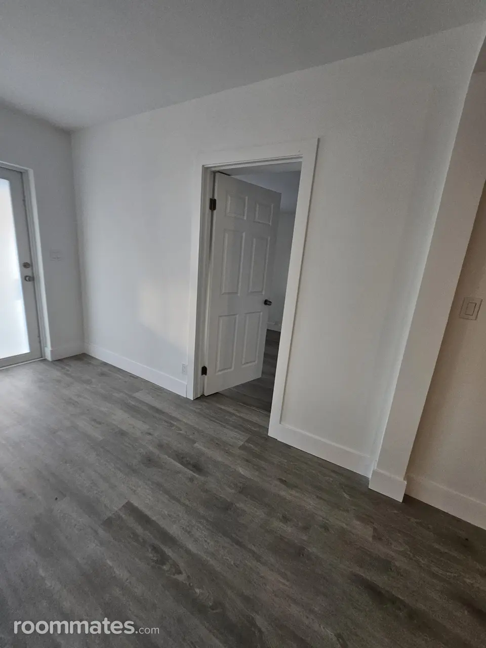 Profile photo 6 of 11