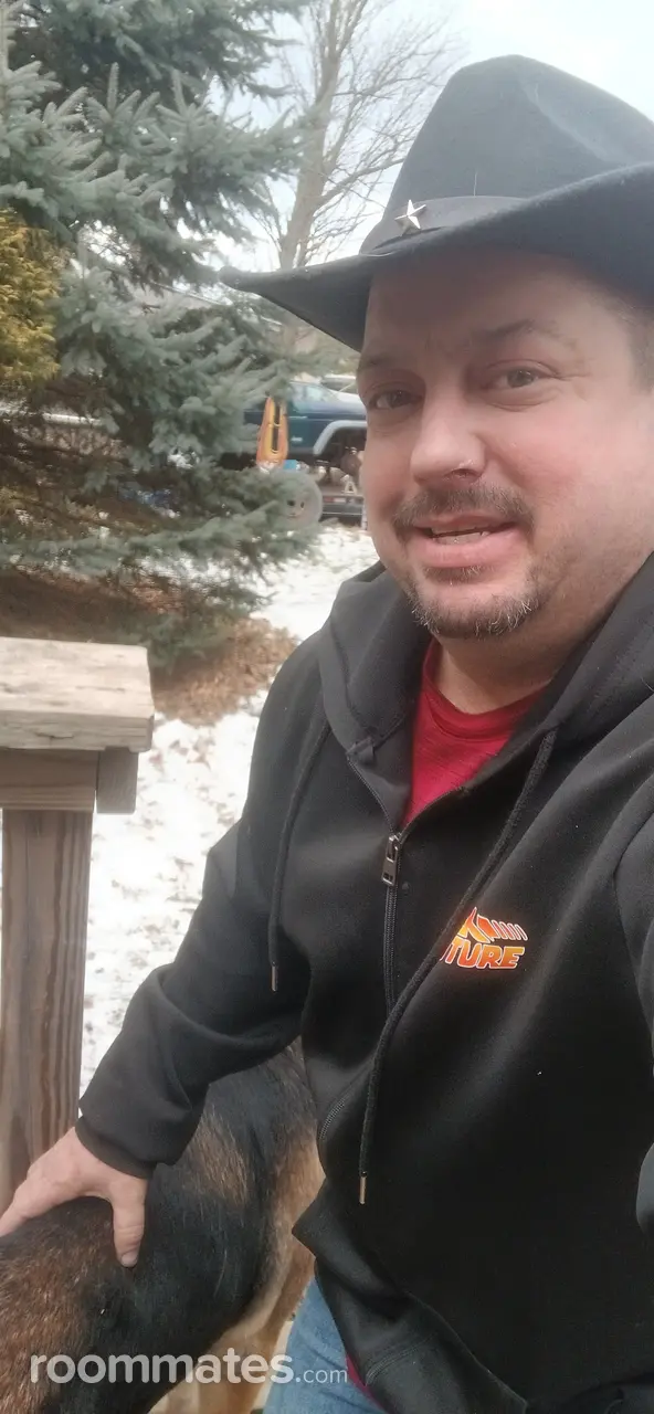 Profile photo 1 of 1