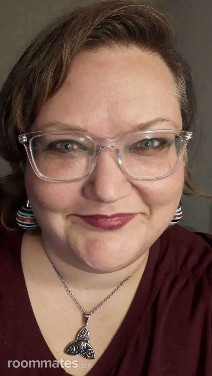 Profile photo 5 of 5