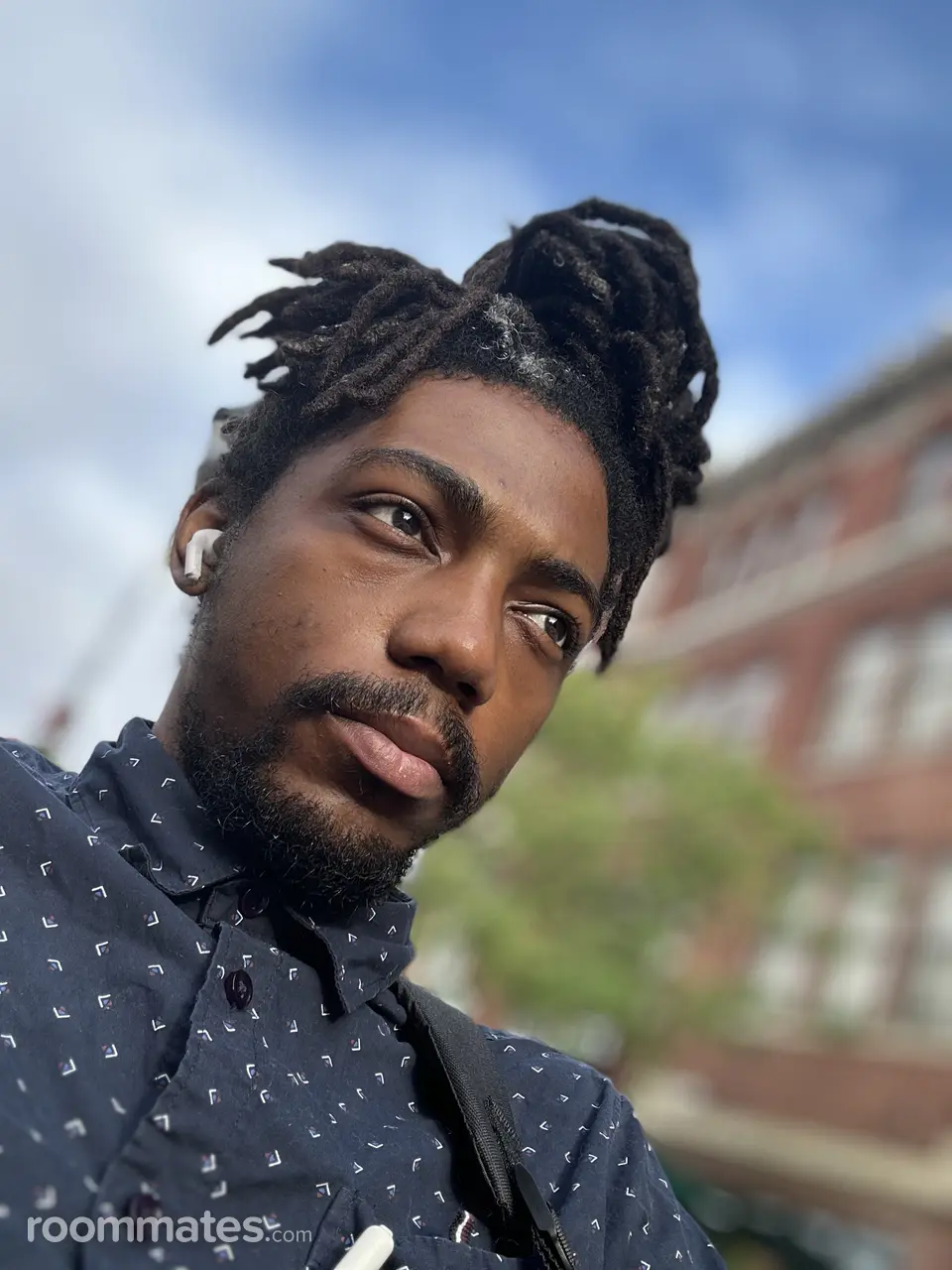 Profile photo 1 of 1