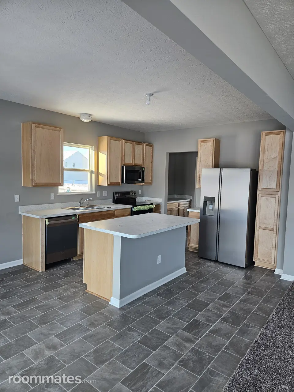 Profile photo 3 of 21