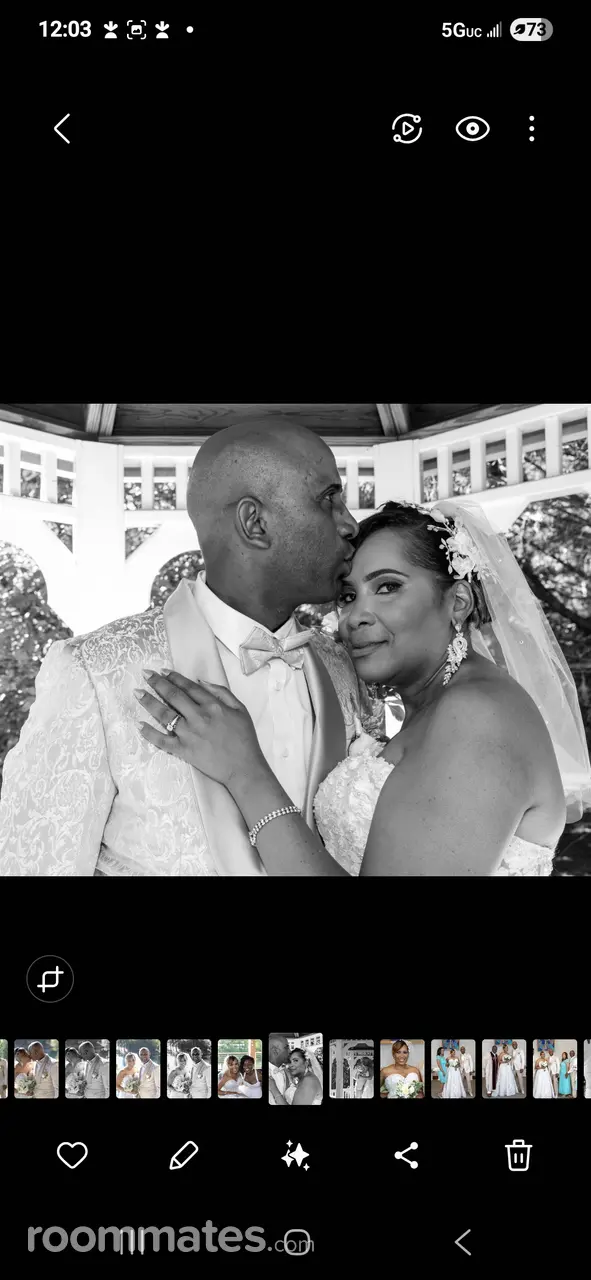 Profile photo 9 of 10