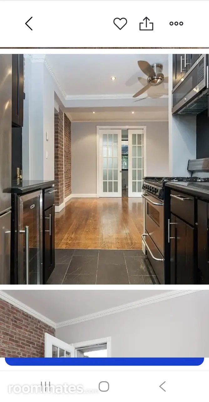 Profile photo 1 of 10