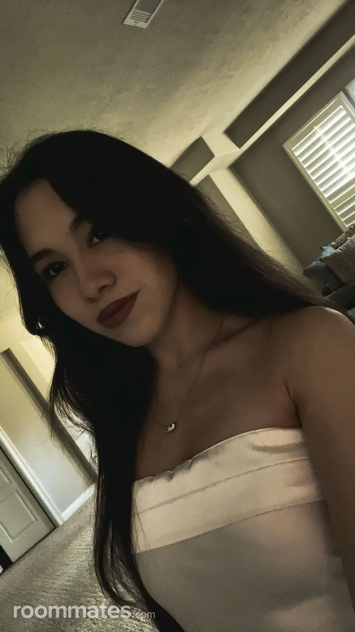 Profile photo 1 of 1