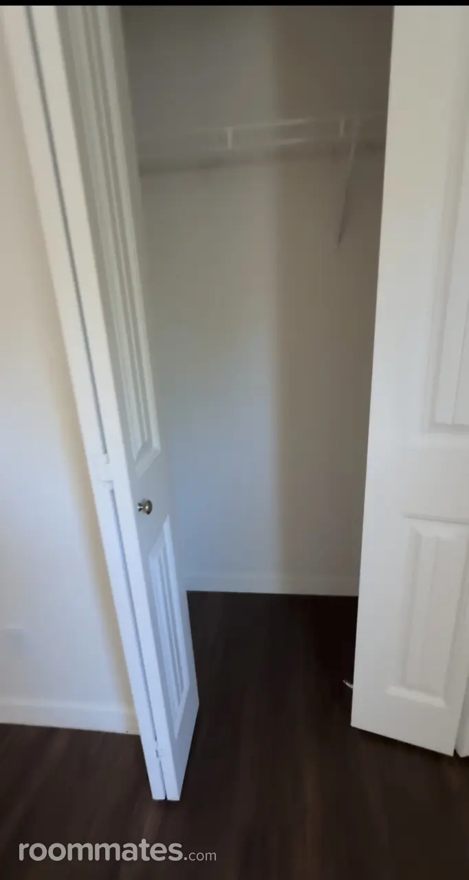 Profile photo 2 of 11