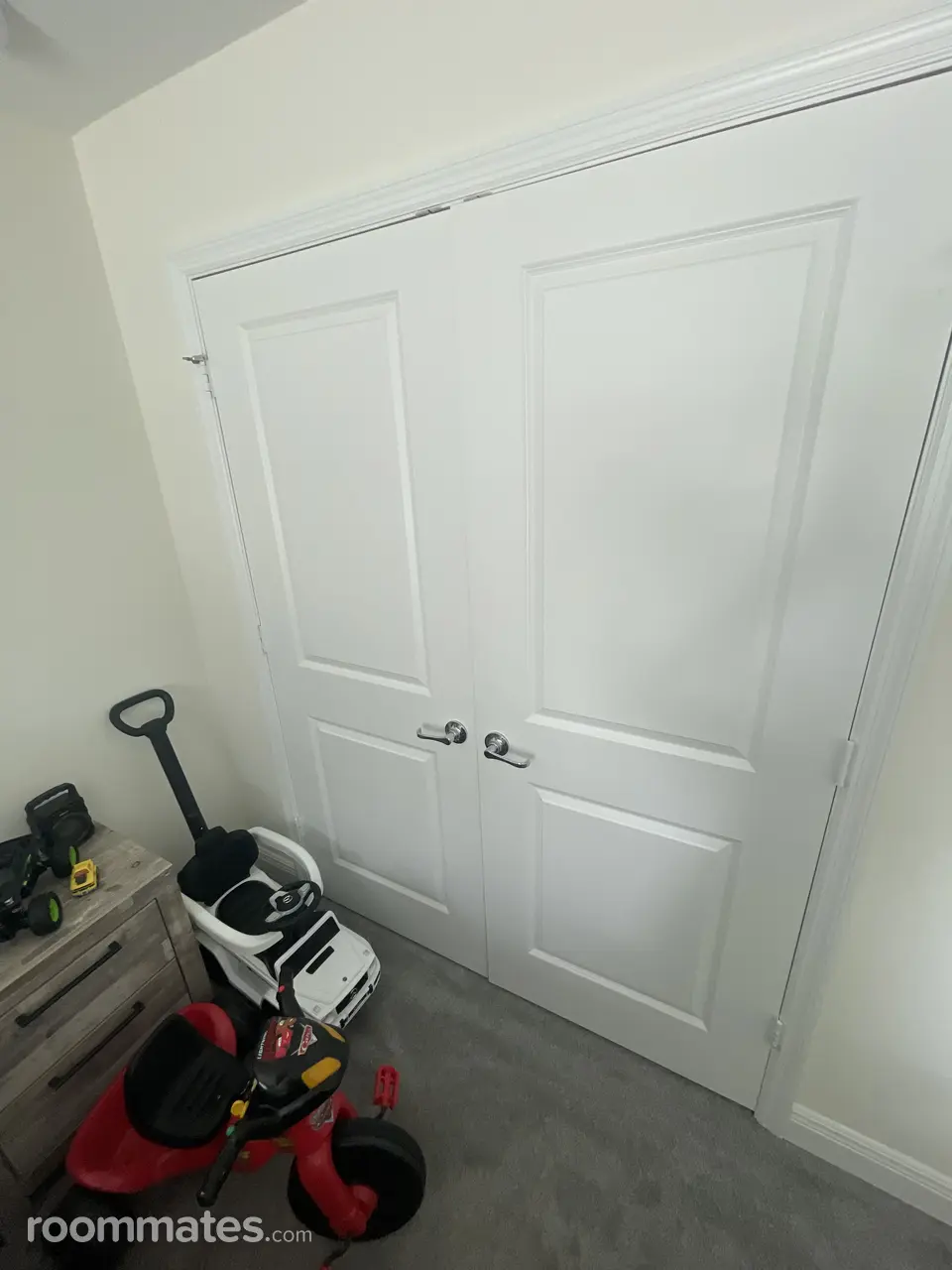 Profile photo 7 of 8